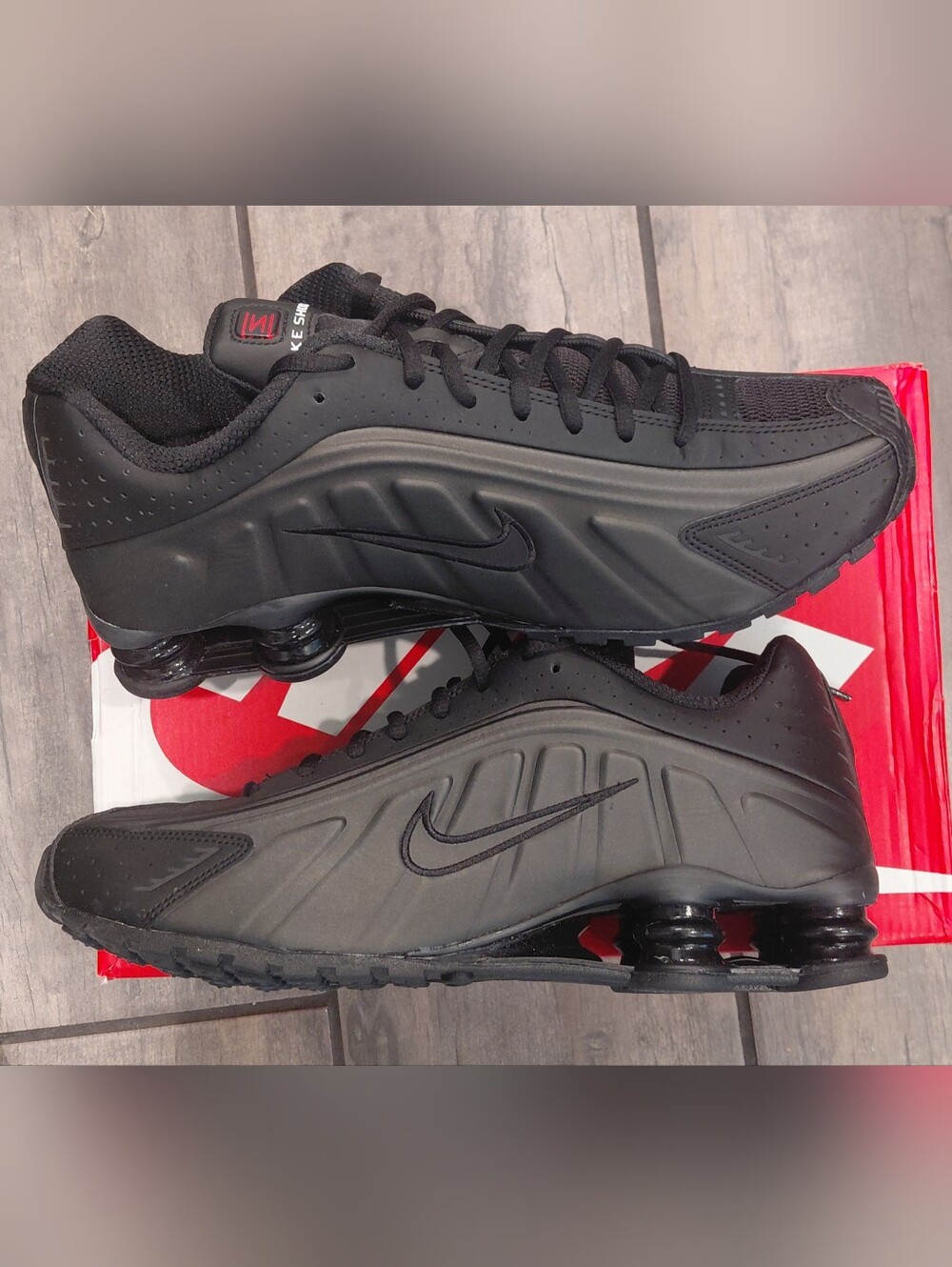 Nike Shox R4, Air Max Shoes